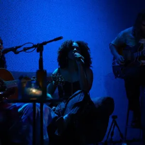 ألبوم بيونسيه الجديد يعيد مغنيات الكانتري ذوات البشرة السمراء إلى دائرة الضوء