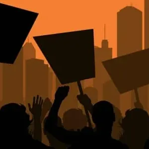 مستخدمو هيئة إدارة السير والاليات أعلنوا الإضراب التحذيري