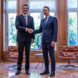 سمو الأمير ورئيس الوزراء اليوناني يعقدان جلسة مباحثات رسمية