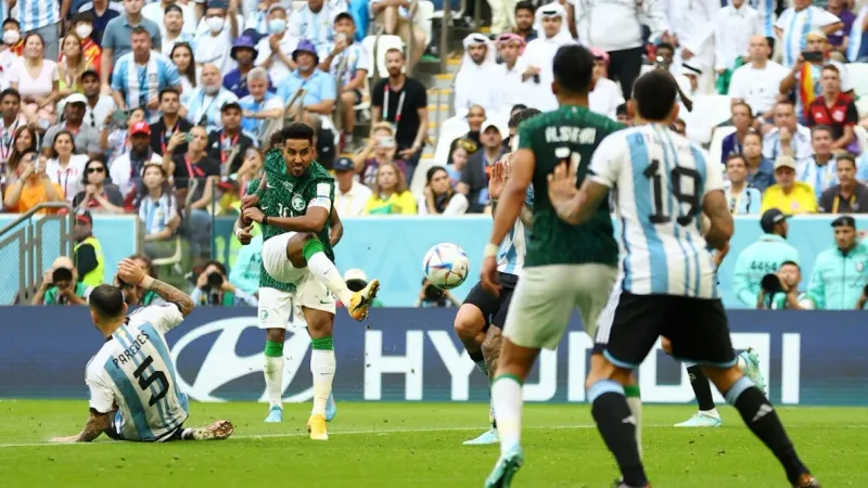 عاجل| السعودية قد تواجه الأرجنتين في مارس.. "معجزة كأس العالم"