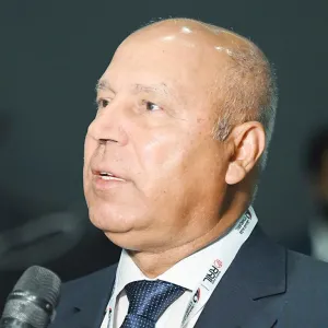 وزير النقل المصري: دور مهم للشركات الإماراتية في تطوير قطاع النقل البحري