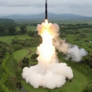 سول: كوريا الشمالية أطلقت صاروخا باليستيا صوب البحر قبالة الساحل الشرقي