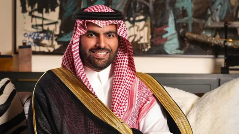وزير الثقافة يرفع التهنئة للقيادة بتحقيق "رؤية السعودية 2030" عدة مستهدفات قبل أوانها