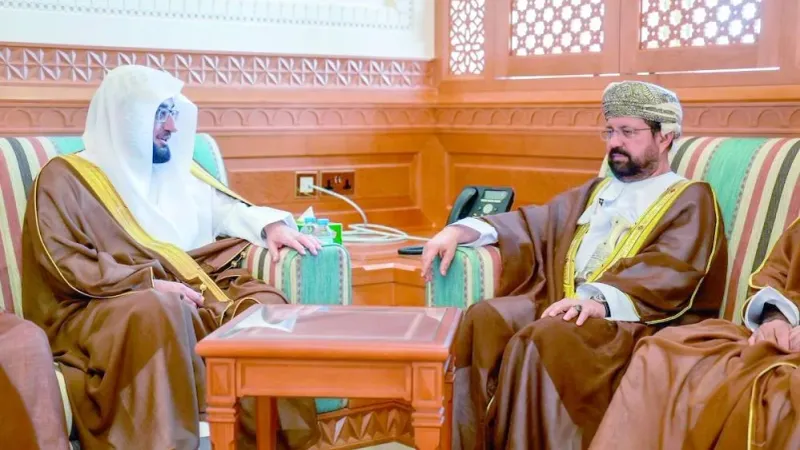 سلطنة عمان والسعودية تبحثان تعزيز التعاون القضائي