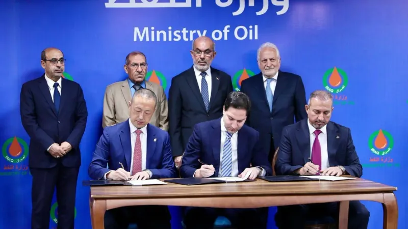 النفط تعلن توقيع عقد بـ"الاحرف الأولى" مع "جيرا وبتروعراق" الصينيتين لتطوير حقل المنصورية الغازي