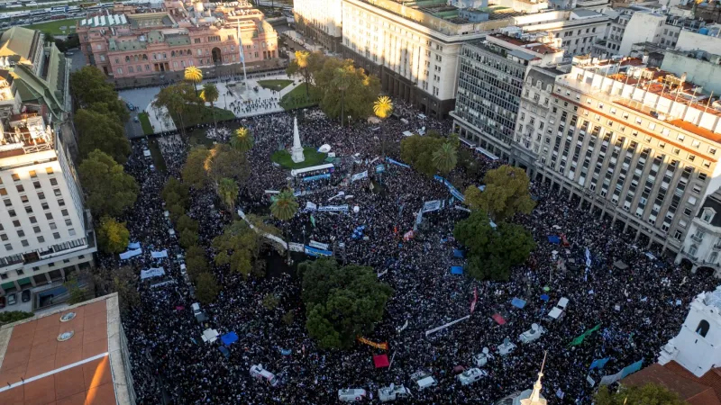 مظاهرات غاضبة في الأرجنتين ضد سياسات الرئيس التقشفية