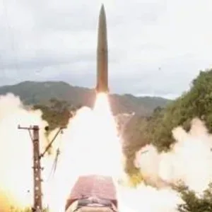 يونهاب: كوريا الشمالية تطلق صاروخا باليستيا صوب الشرق