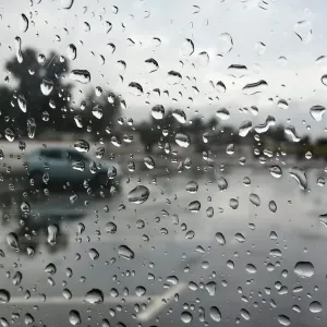 توقعات بأمطار متفرقة على الرياض غدًا