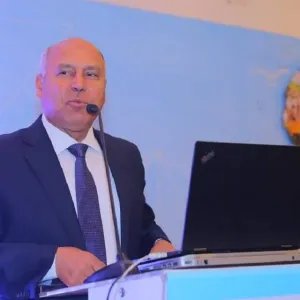وزير النقل المصري: القروض أداة من أدوات تمويل الموازنة