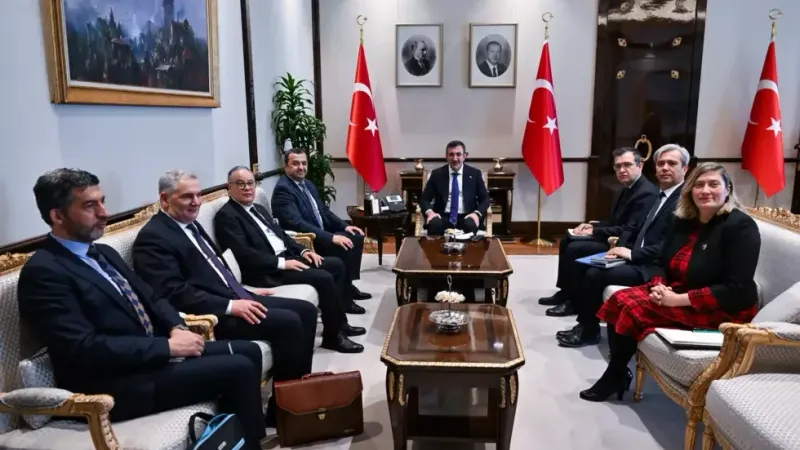 عرقاب يستقبل من طرف نائب الرئيس التركي
