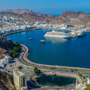 سلطنة عمان تسدد صكوك دولية بنحو 700 مليون ريال