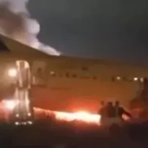 فيديو مرعب لحادث طيران بمطار سنغالي  #أخبار_العالم