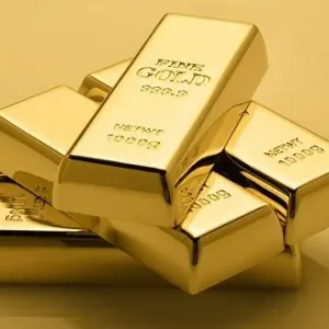 الذهب يربح 9 دولارات خلال المعاملات الفورية