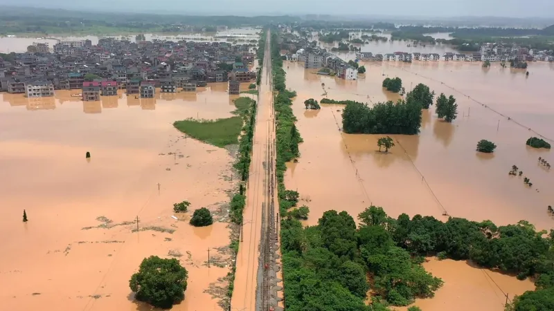 فيضانات في الصين تخلف قتلى ومفقودين