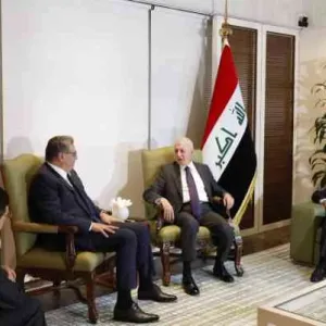 الرئيس العراقي ورئيس الحكومة المغربية يبحثان التعاون الثنائي على هامش قمة المنامة