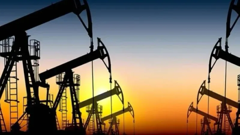 النفط يتراجع 1.1 % وبرنت يسجل 88.55 دولارا للبرميل