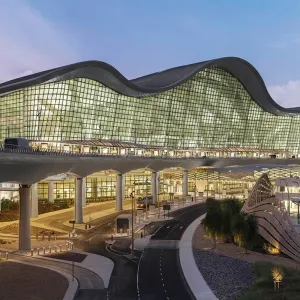 الرئيس التنفيذي لمطارات أبوظبي لـ«الاتحاد»: زيادة المنافذ التجارية وضم ناقلات جديدة إلى «مطار زايد»