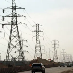 بشكل مفاجئ.. إيران تطفئ خطوط الطاقة الكهربائية عن ديالى