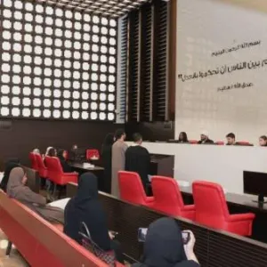 «قضاء أبوظبي» تنفذ تجربة محاكاة جلسة قضائية لطلاب القانون بجامعة السوربون