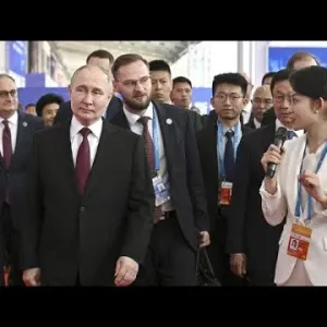 بوتين يشيد بالعلاقات الثنائية المتنامية مع بكين في مجال الطاقة