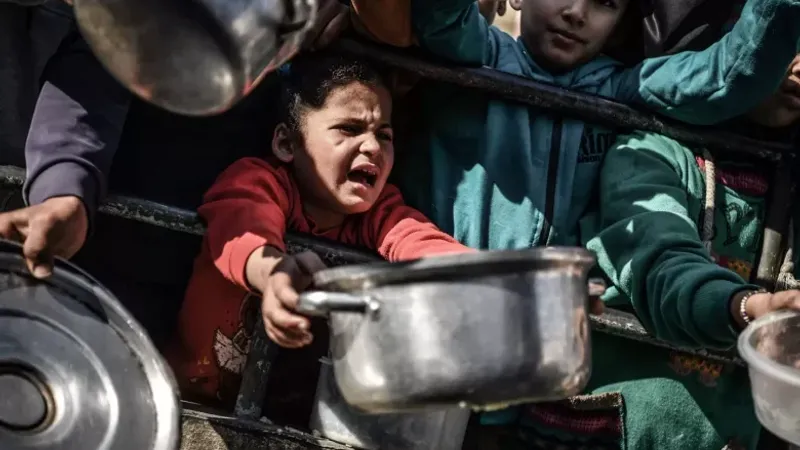 وكالة الأونروا: مخزوناتنا الغذائية بغزة قد تنفد غداً الجمعة