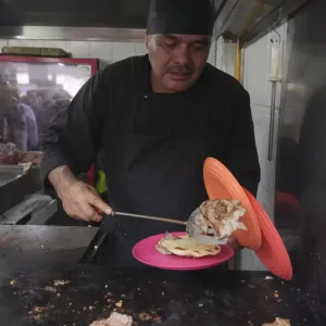 فيديو. في خطوة نادرة.. منح نجمة ميشلان لمطعم تاكو شعبي في المكسيك