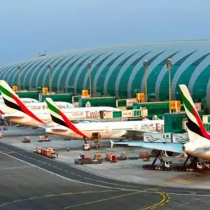 رئيس مطارات دبي: نشهد تحسنا مطردا في حركة المغادرين