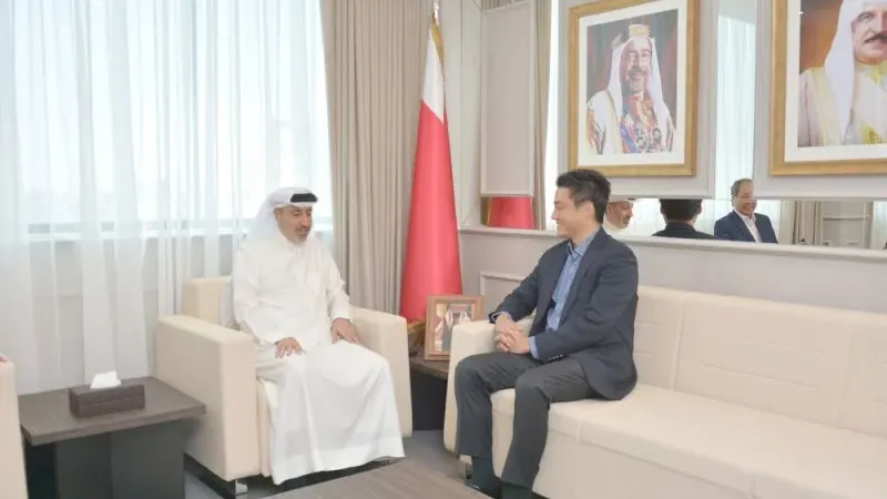 تعزيز أطر التعاون بين البحرين وهونغ كونغ