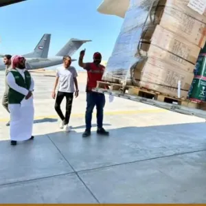 وصول الطائرة السعودية الـ 46 لإغاثة الشعب الفلسطيني في غزة