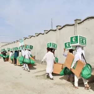 "إغاثي الملك سلمان" يوزع مساعدات لمتضرري السيول بحضرموت و1.367 حقيبة إيوائية في باكستان