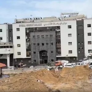 "الإعلامي الحكومي": الاحتلال يهدد الطواقم الطبية بمجمع الشفاء بقصفه فوق رؤوسهم
