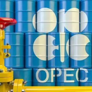 روسيا: اتفاقات "أوبك+" نتاج توافق الآراء وجهود لاستقرار أسواق النفط