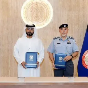 شرطة أبوظبي توقع اتفاقية لتنظيم العمل الإحصائي
