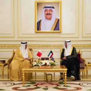 وزير الخارجية يجتمع مع وزير خارجية دولة الكويت