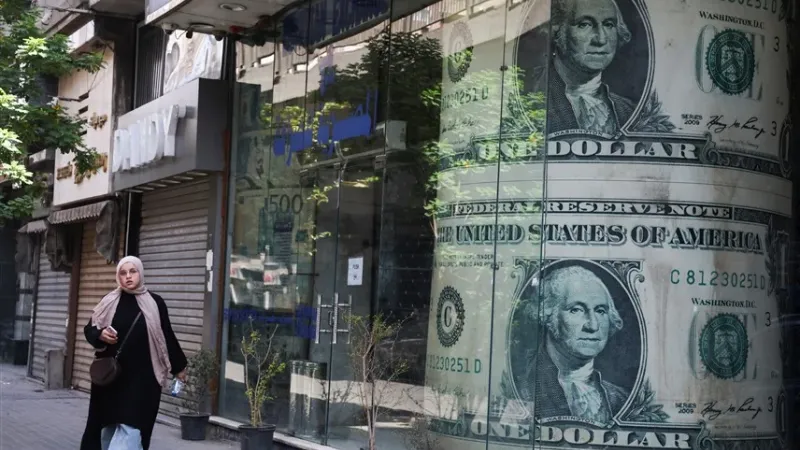 مصر.. ارتفاع مفاجئ لسعر الدولار قبل اجتماع البنك المركزي