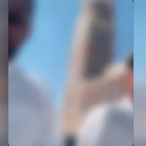 السعودية.. فيديو لشخصين يعتديان على سائق سيارة.. والداخلية ترد