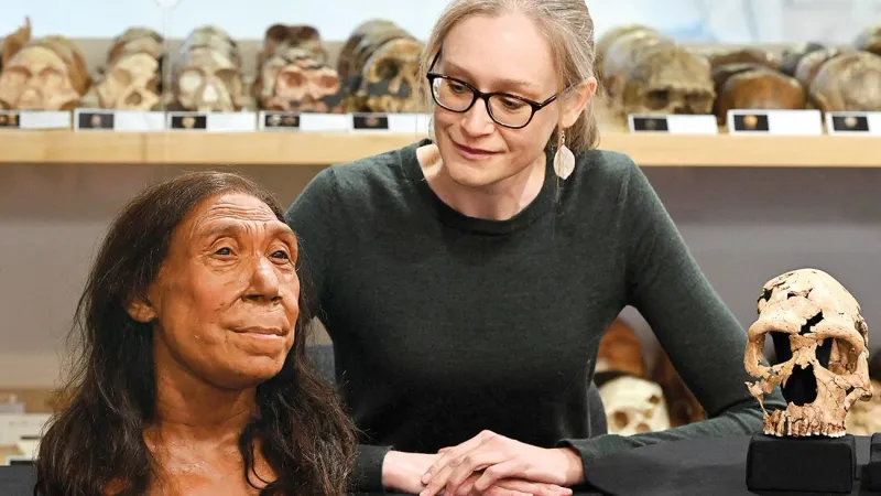 ترميم رأس امرأة عمرها 75 ألف عام
