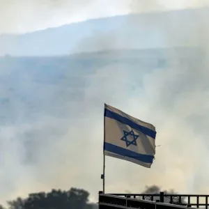 "الغارديان": نتنياهو يخوض "حرباً على جبهتَين" في غزة ولبنان ولا نهاية قريبة لهما