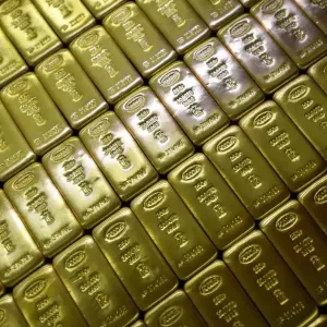 ستيف هانكي: حمى شراء الذهب الصينية سر ارتفاع سعر المعدن الأصفر