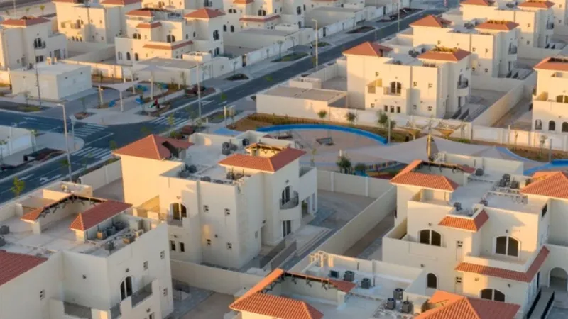 أبوظبي للإسكان تشكل لجنة للبت في طلبات المواطنين المتصرفين بالمنح السكنية