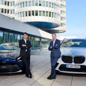 مجموعة BMW وشركة تويوتا موتور كوربوريشن الرائدتان في مجال الهيدروجين تعزّزان تعاونهما