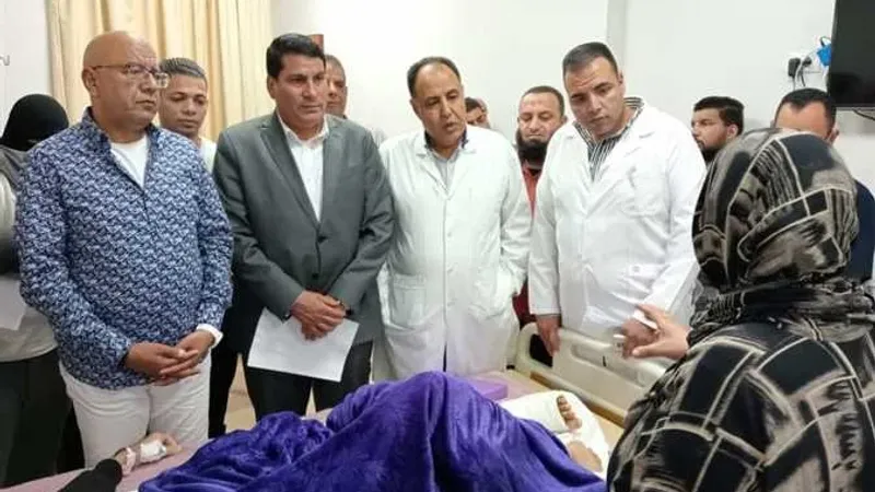 وكيل صحة بني سويف يُفاجئ المرضى الفلسطينيين بزيارة تفقدية