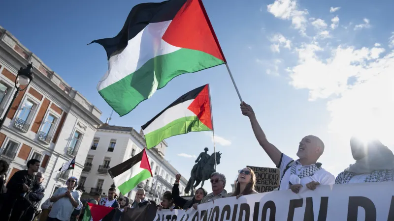 كيف كانت ردود الفعل على اعتراف إسبانيا وإيرلندا والنرويج بفلسطين؟