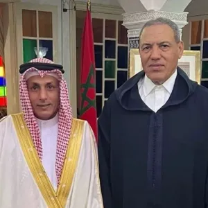 القنصل العام لمملكة البحرين يحل بالعيون
