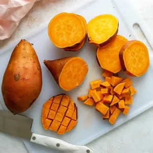 البطاطا الحلوة النيئة والمشوية- أيهما أفضل لمرضى السكري؟