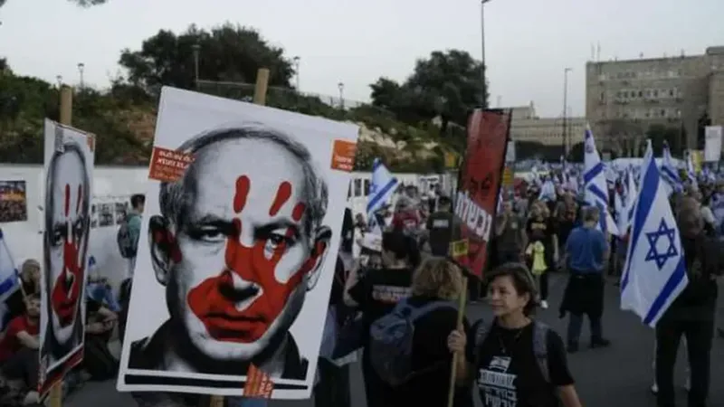 رجل أعمال إسرائيلي: نتنياهو قرر إفشال صفقة الأسرى وجر إسرائيل إلى الهاوية