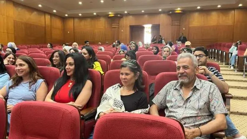 رانيا يوسف وصبري فواز أول حضور ندوة سينما المقاومة في غزة