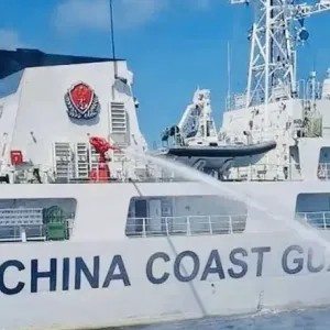 بكين تعزز صلاحيات خفر سواحلها لاعتقال أجانب في بحر الصين