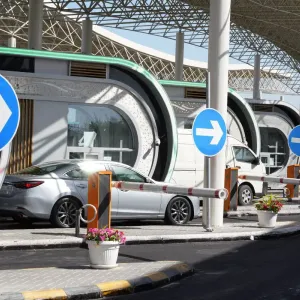 التأكيد على المسافرين عبر جسر الملك فهد الاستفادة من الخدمات الإلكترونية لتلافي الزحام