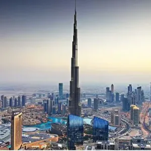 حكومة دبي تمدد فترة «العمل عن بُعد» غدًا بسبب سوء الأحول الجوية
